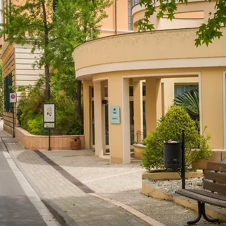 La Terrazza Sulle Terme Апартаменты Кашиана-Терме